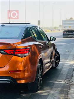 نیسان سێنترا